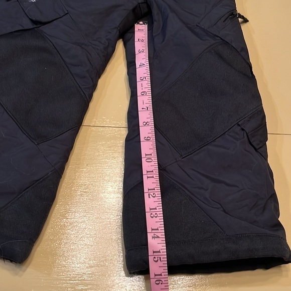 Columbia Vertex Youth black Snowboard/Ski pants, size 4/5, frayed cuffs - Picture 6 of 8